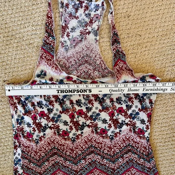 🏈 American Rag Racerback Tank Medium - Picture 6 of 7